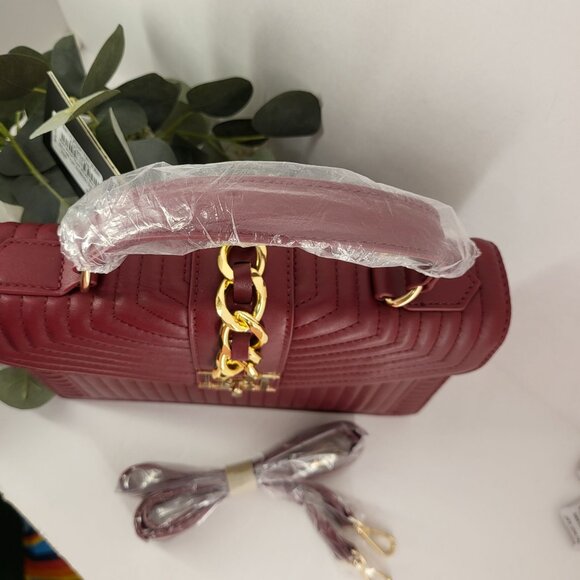 Badgley Mischka Vegan Leather Quilted Crossbody Bag Purse US $179 MSRP - Picture 3 of 16